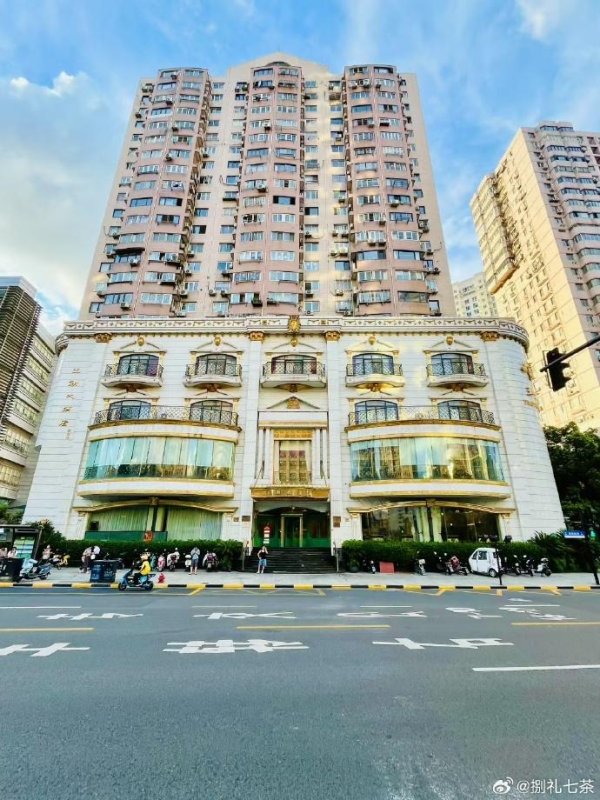 鹰眼策略 上海王朝大酒店彻底关门了？网友：童年回忆一下子涌上心头